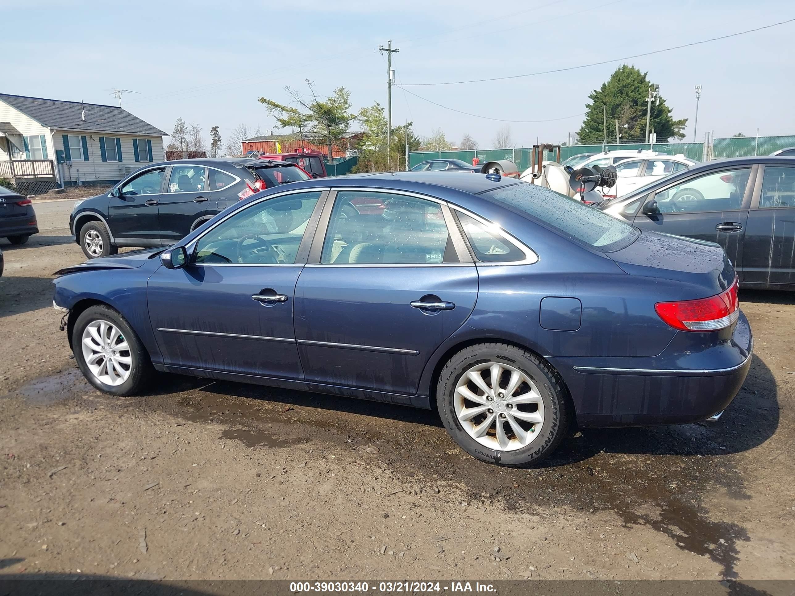 Photo 14 VIN: KMHFC46F88A263617 - HYUNDAI AZERA 