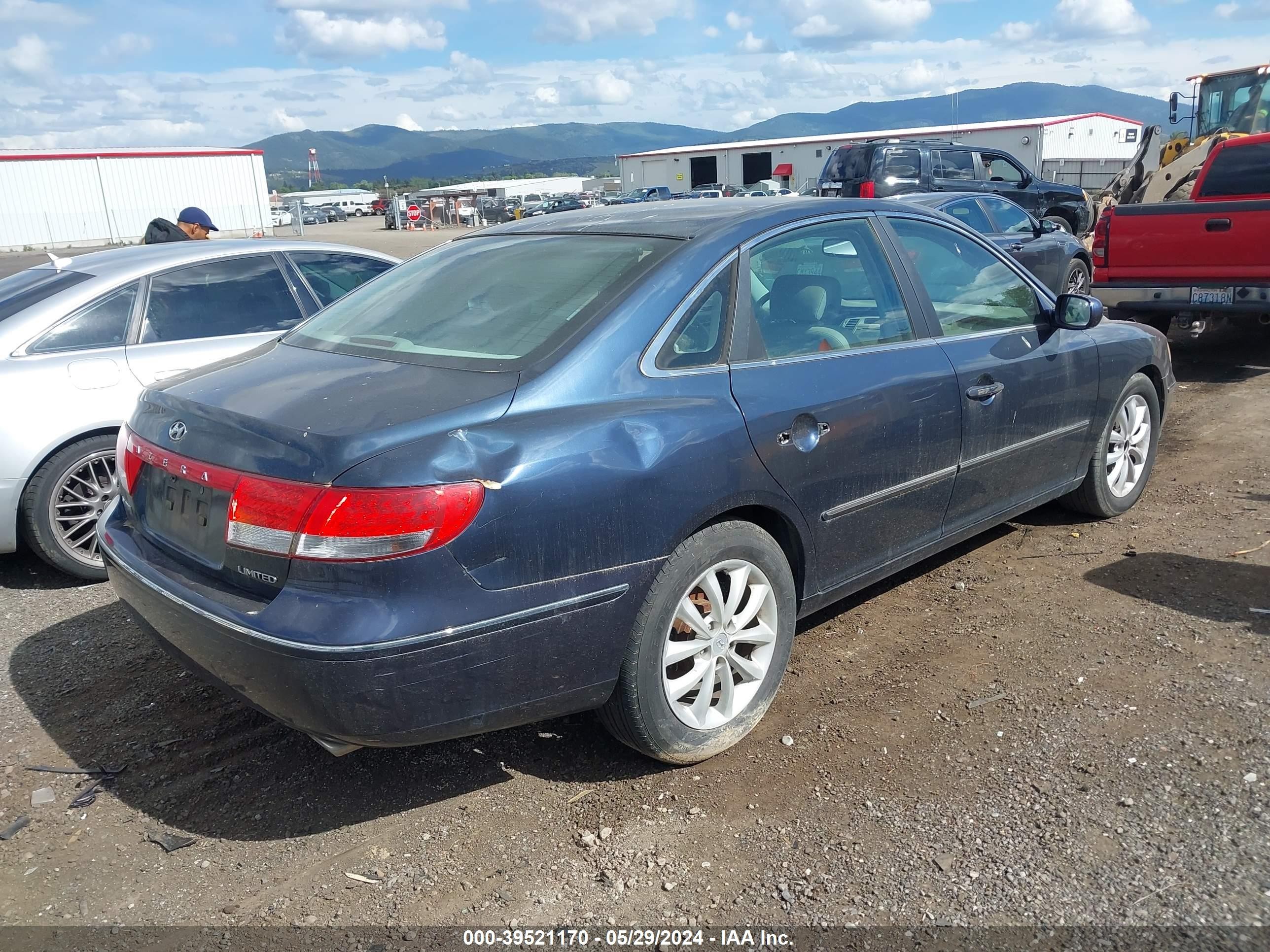 Photo 3 VIN: KMHFC46F96A061530 - HYUNDAI AZERA 