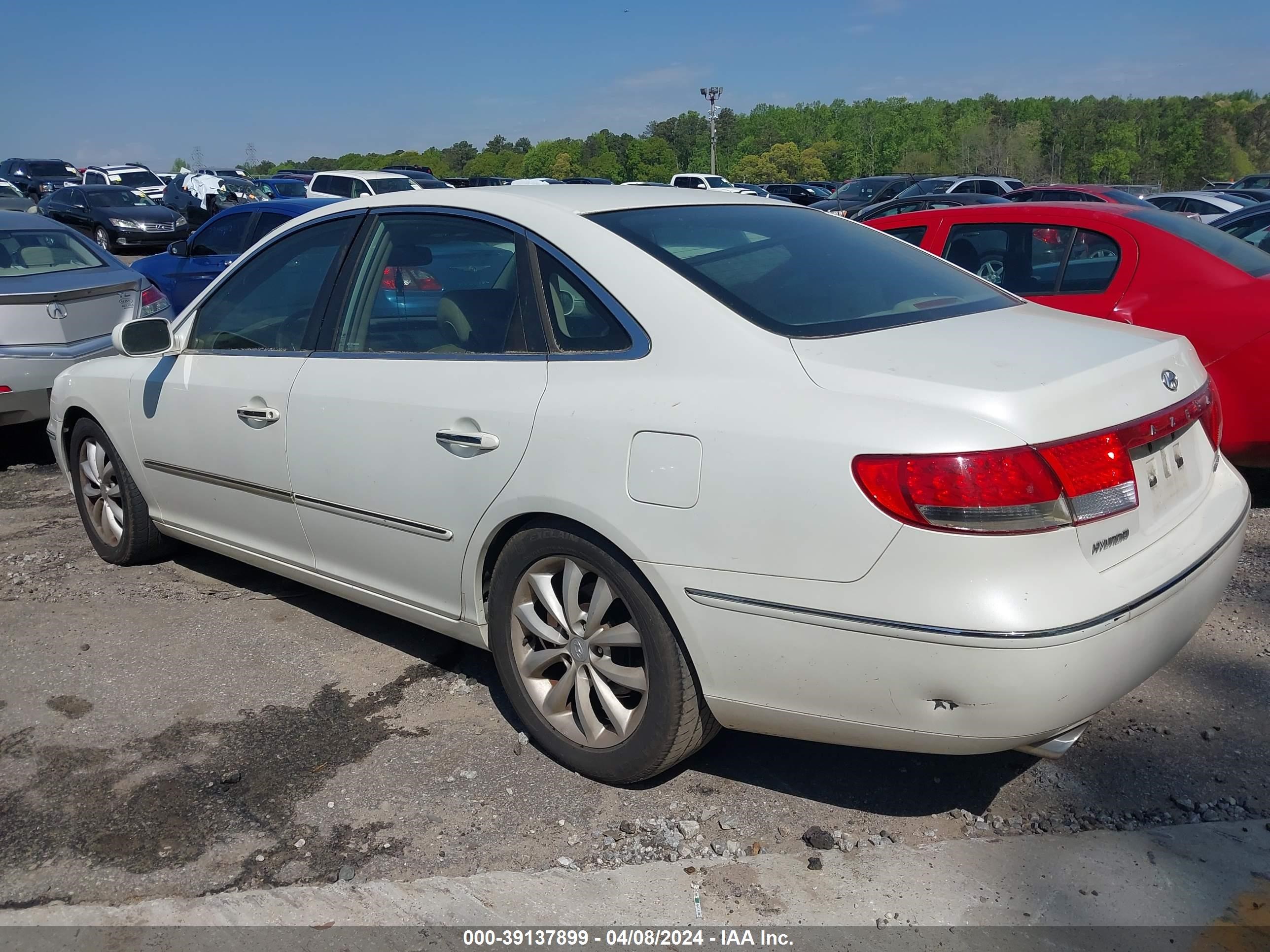 Photo 2 VIN: KMHFC46FX6A064582 - HYUNDAI AZERA 