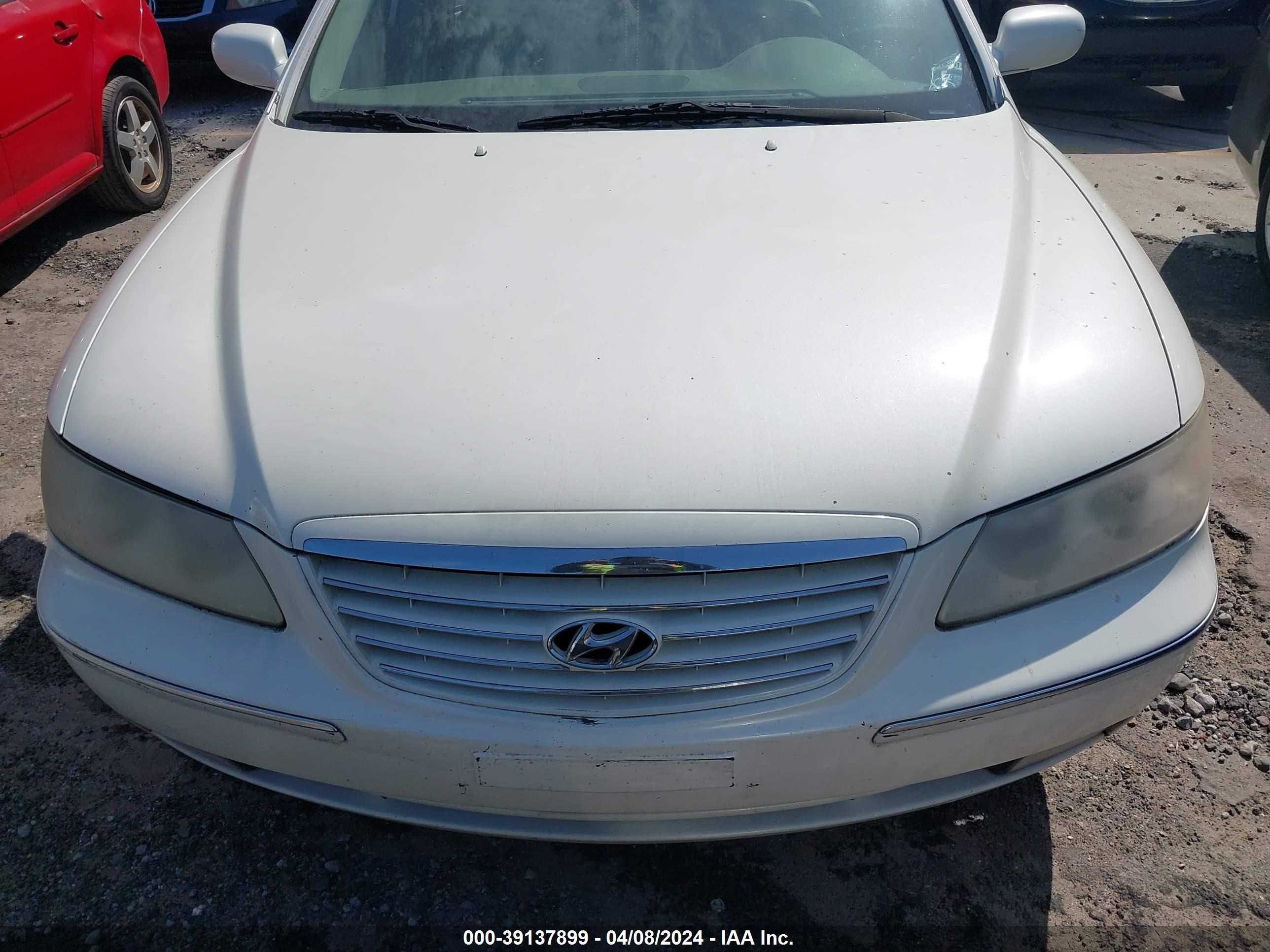 Photo 9 VIN: KMHFC46FX6A064582 - HYUNDAI AZERA 