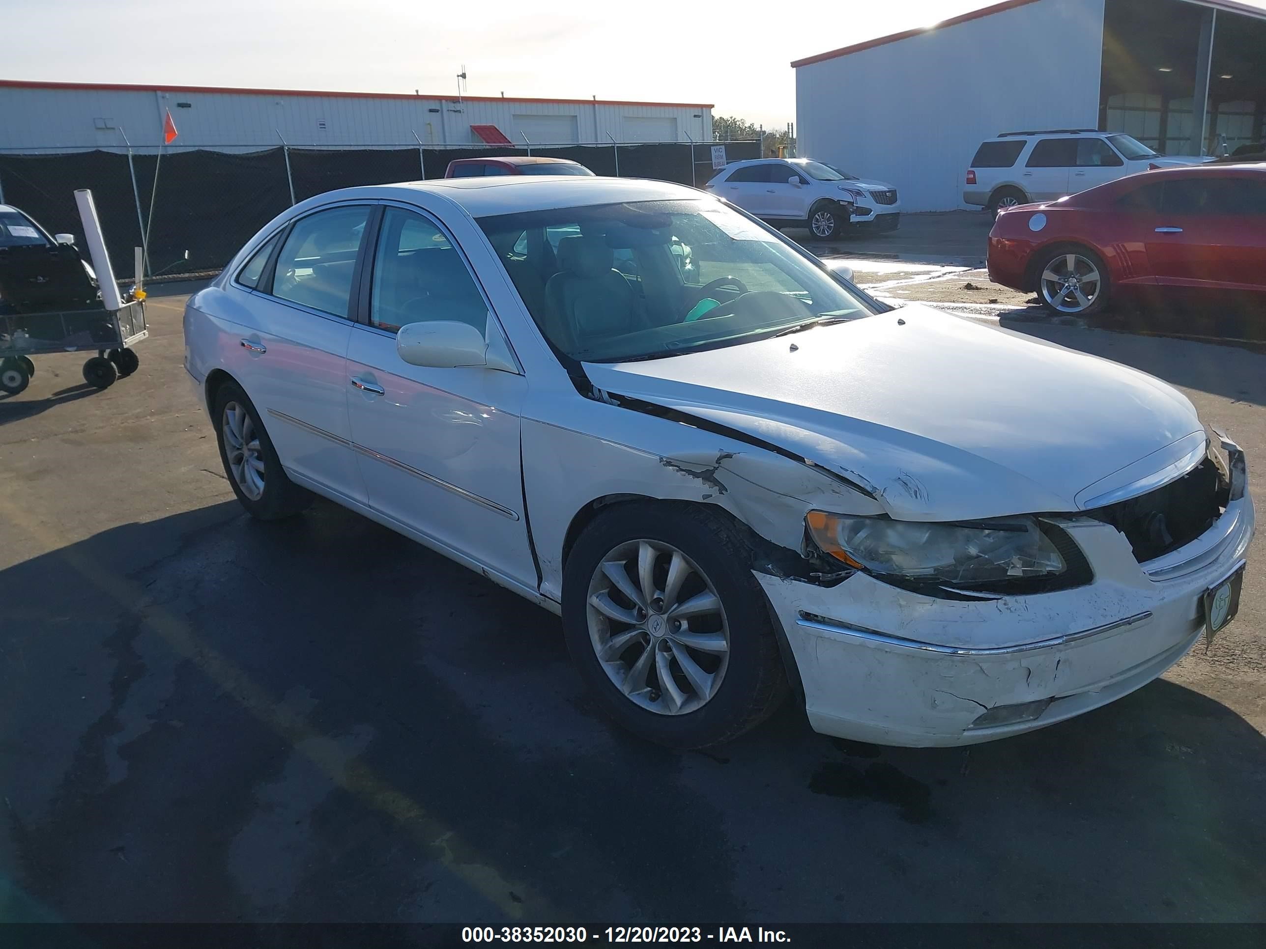 Photo 0 VIN: KMHFC46FX7A206558 - HYUNDAI AZERA 