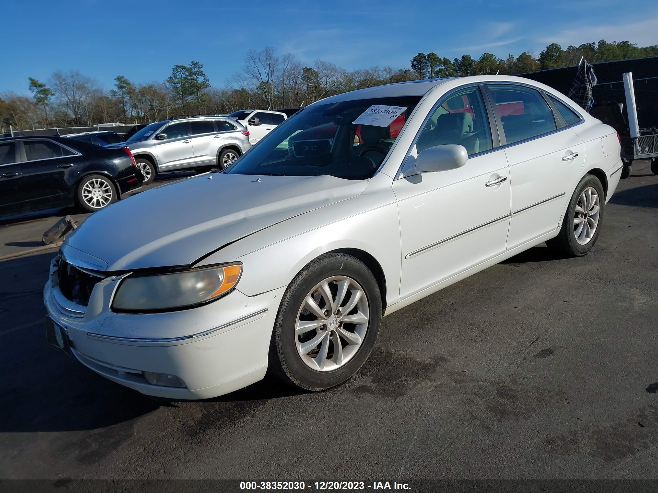 Photo 1 VIN: KMHFC46FX7A206558 - HYUNDAI AZERA 