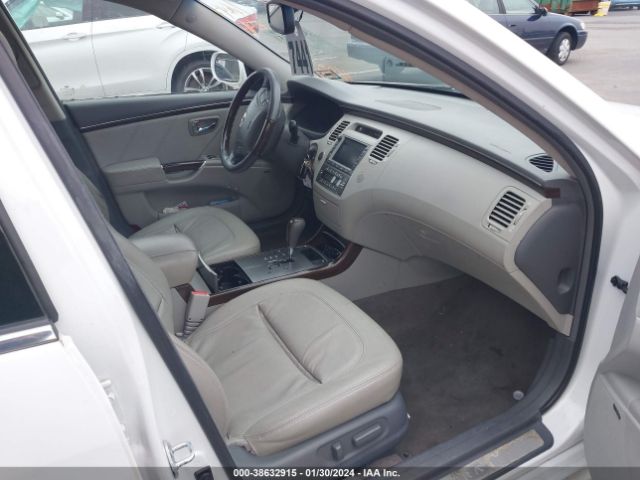 Photo 4 VIN: KMHFC4DF7BA525640 - HYUNDAI AZERA 