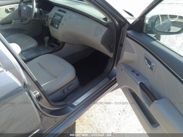 Photo 4 VIN: KMHFC4DF9BA559255 - HYUNDAI AZERA 