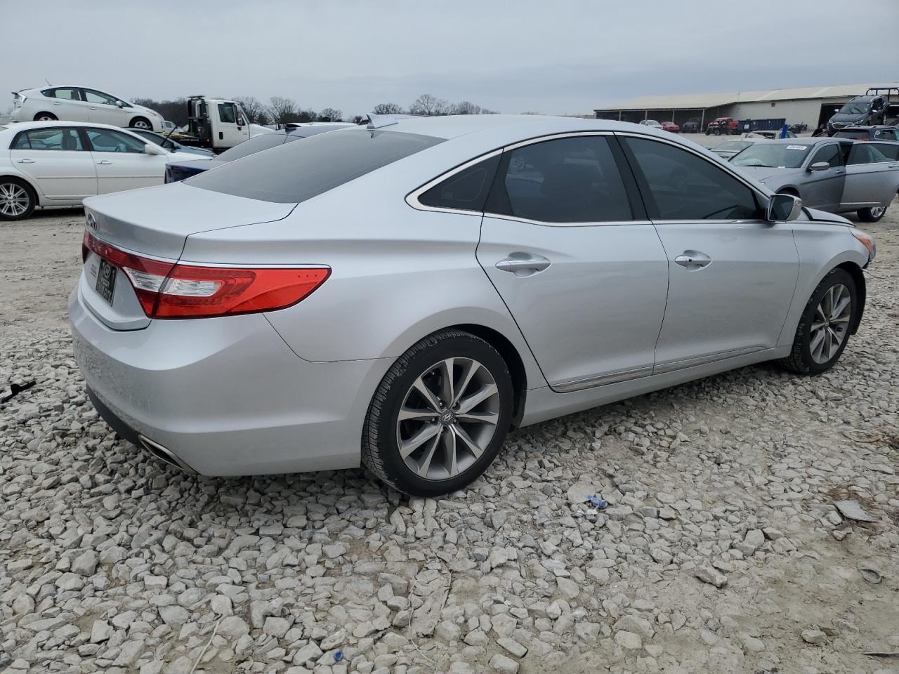 Photo 2 VIN: KMHFG4JG2GA507720 - HYUNDAI AZERA 