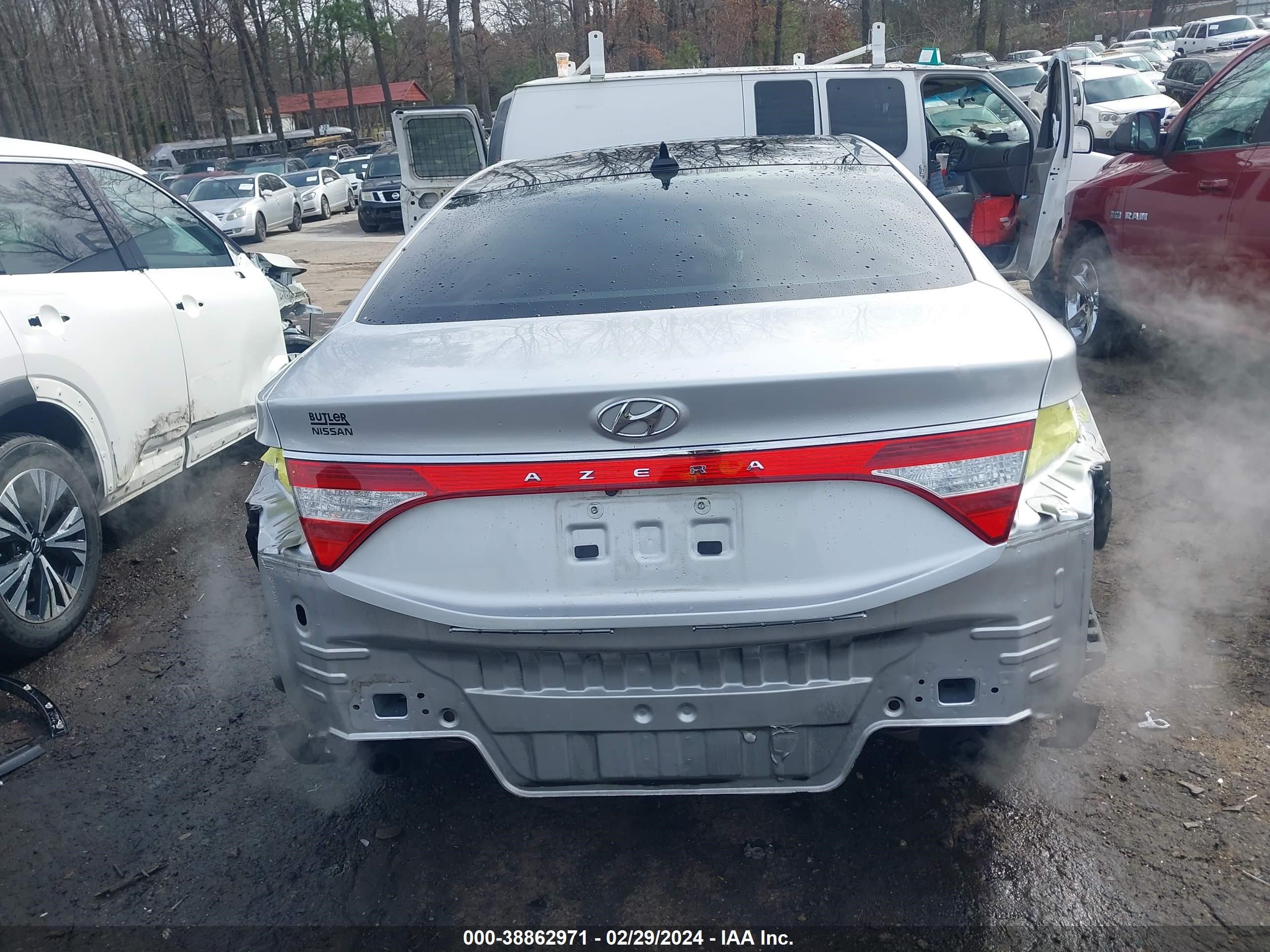 Photo 15 VIN: KMHFH4JG0CA152571 - HYUNDAI AZERA 