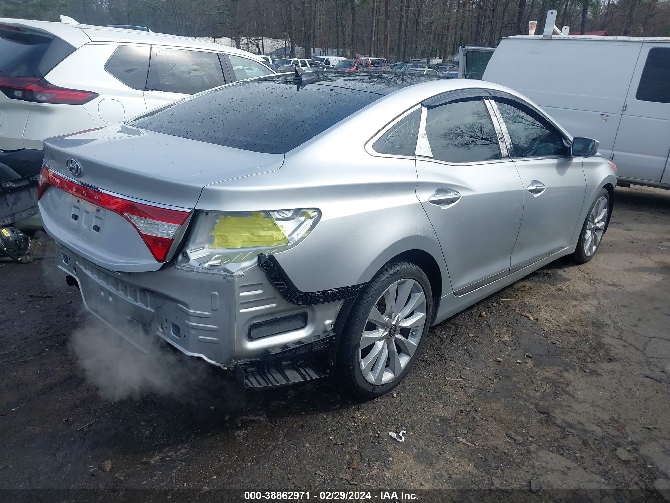 Photo 3 VIN: KMHFH4JG0CA152571 - HYUNDAI AZERA 