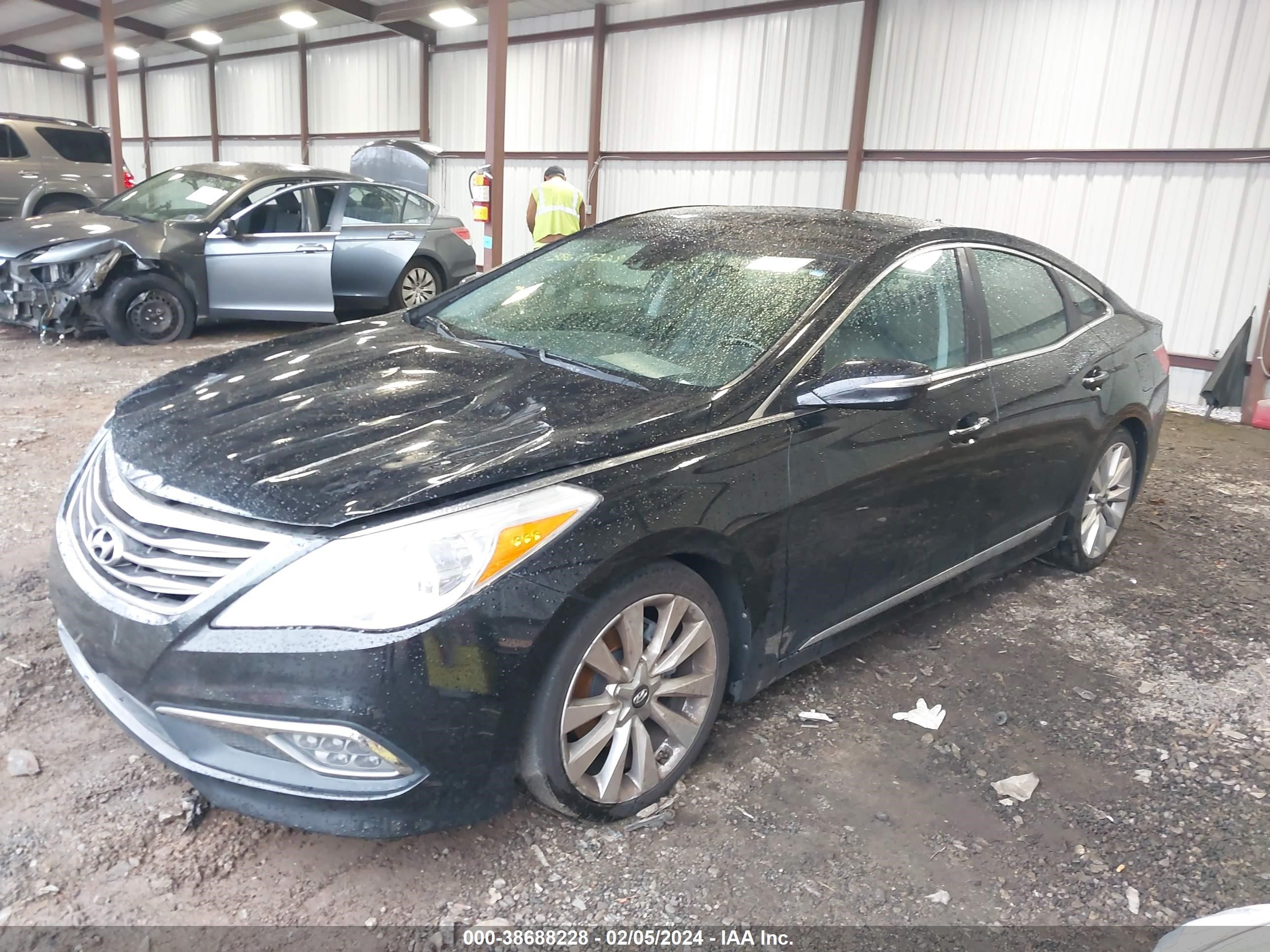 Photo 1 VIN: KMHFH4JG2FA483897 - HYUNDAI AZERA 