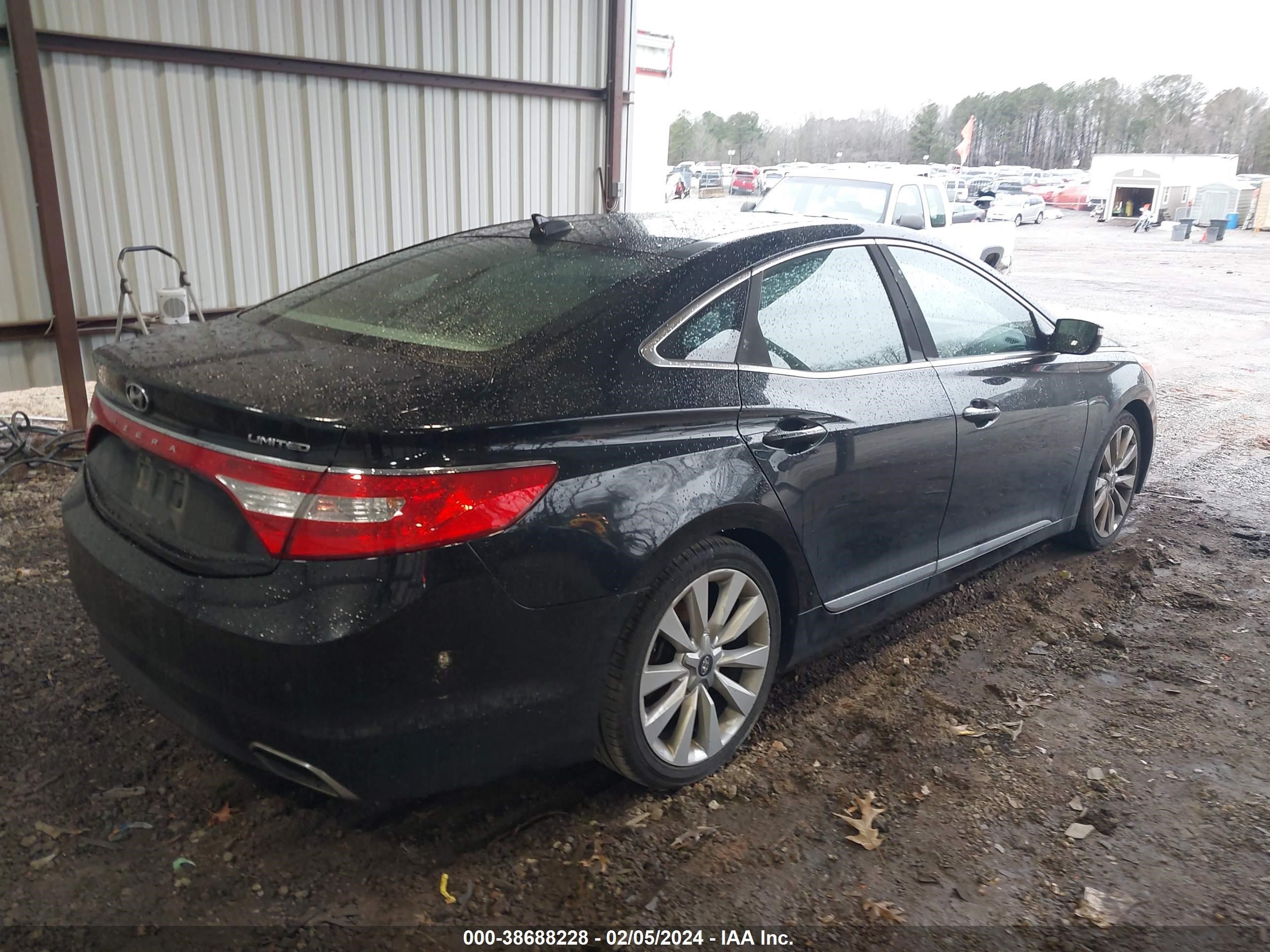 Photo 3 VIN: KMHFH4JG2FA483897 - HYUNDAI AZERA 