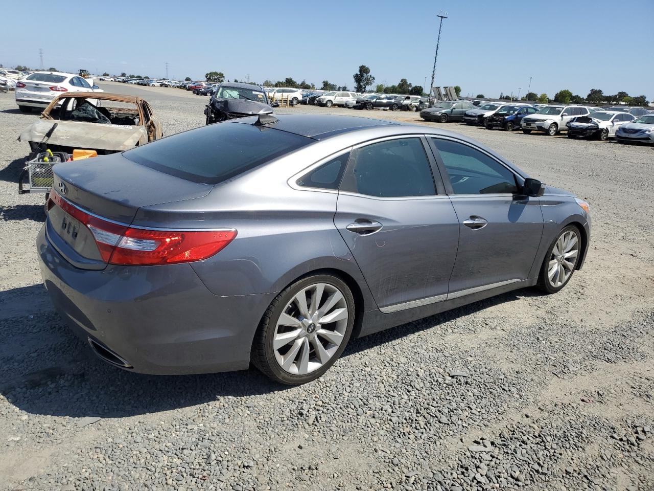 Photo 2 VIN: KMHFH4JG5DA200888 - HYUNDAI AZERA 