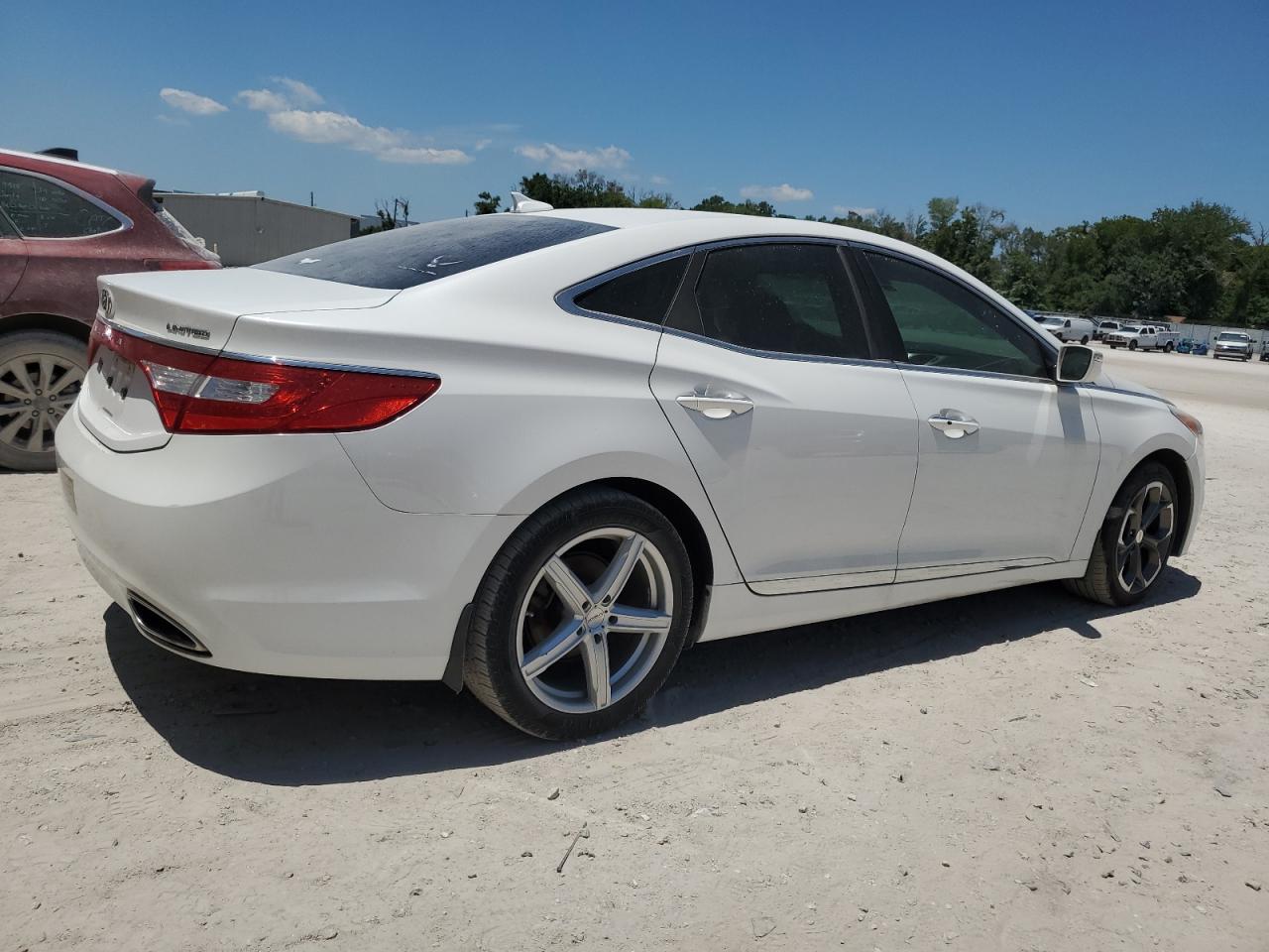 Photo 2 VIN: KMHFH4JG9EA369488 - HYUNDAI AZERA 