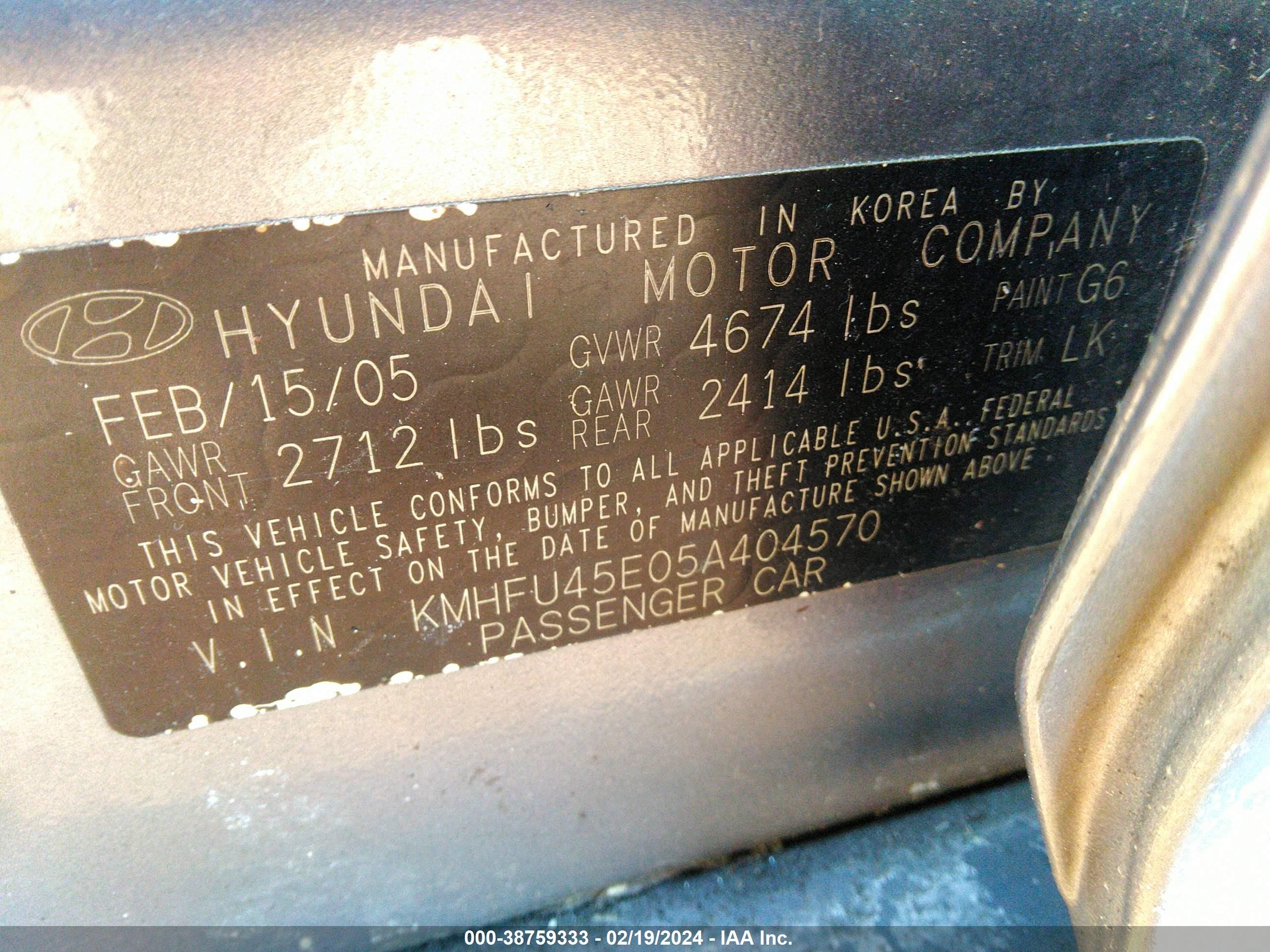 Photo 8 VIN: KMHFU45E05A404570 - HYUNDAI XG 