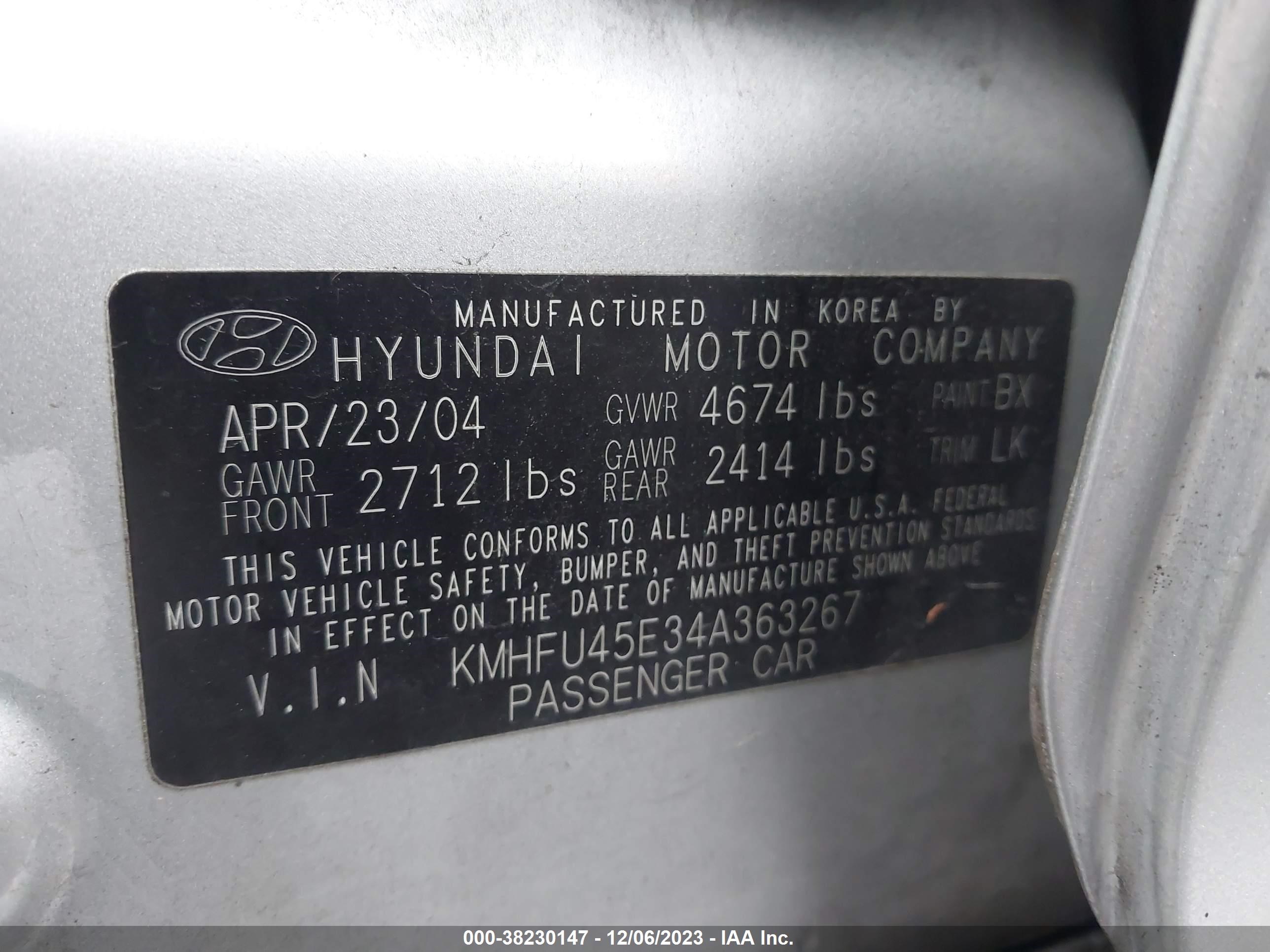 Photo 8 VIN: KMHFU45E34A363267 - HYUNDAI XG 