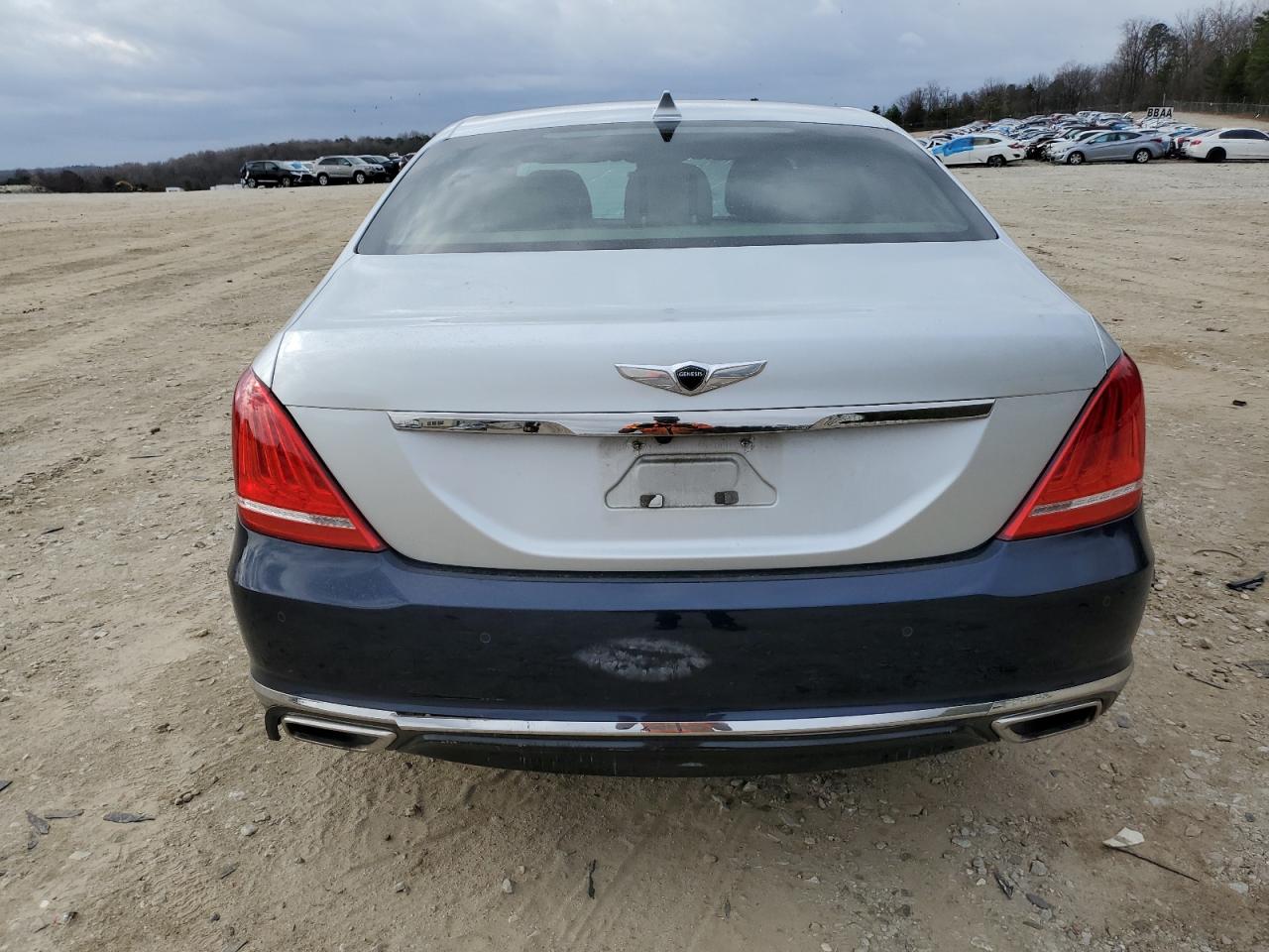 Photo 5 VIN: KMHG34JA3JU047470 - GENESIS G90 