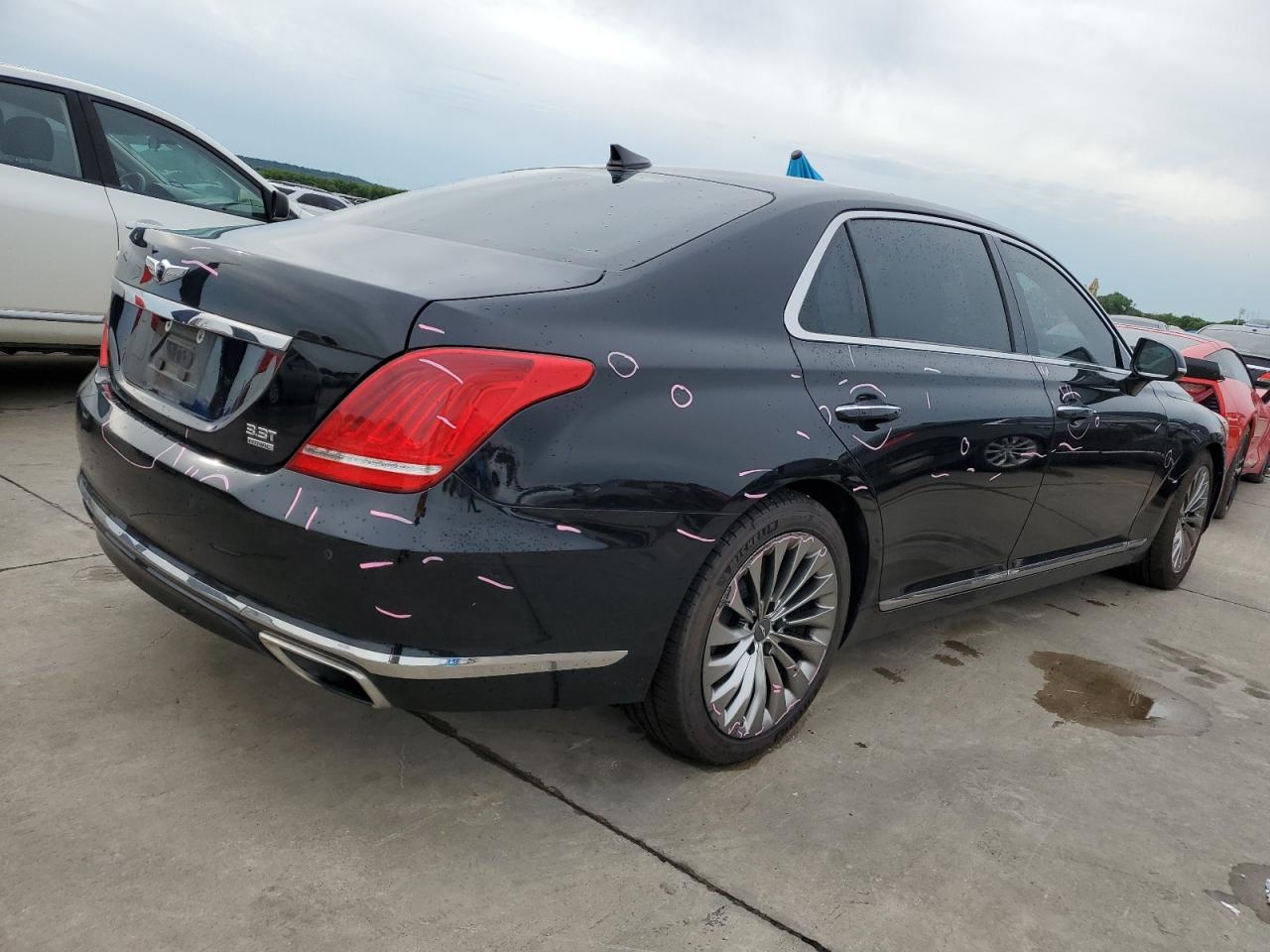 Photo 2 VIN: KMHG34JA5HU021950 - GENESIS G90 