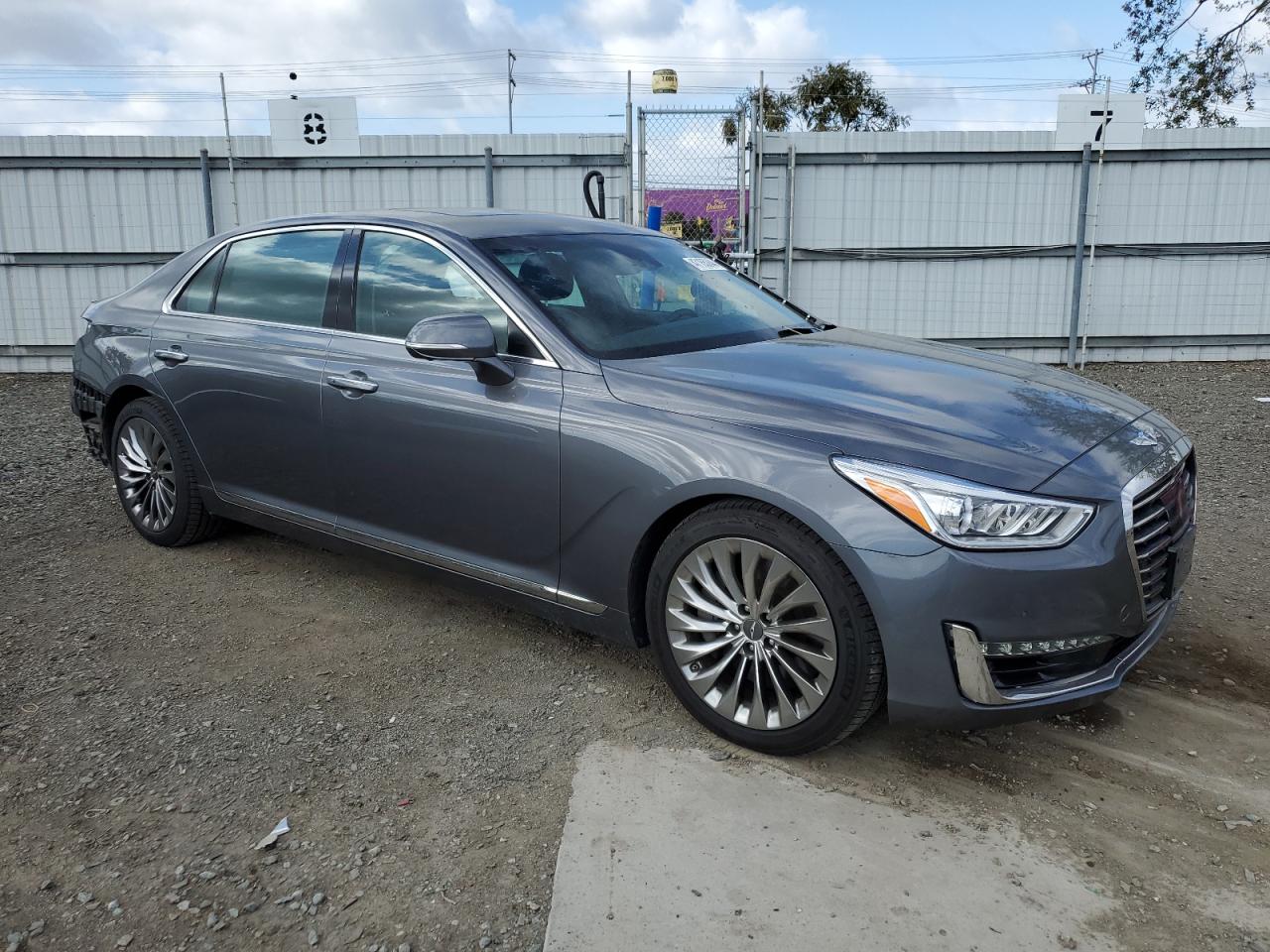 Photo 3 VIN: KMHG34JA5HU027991 - GENESIS G90 