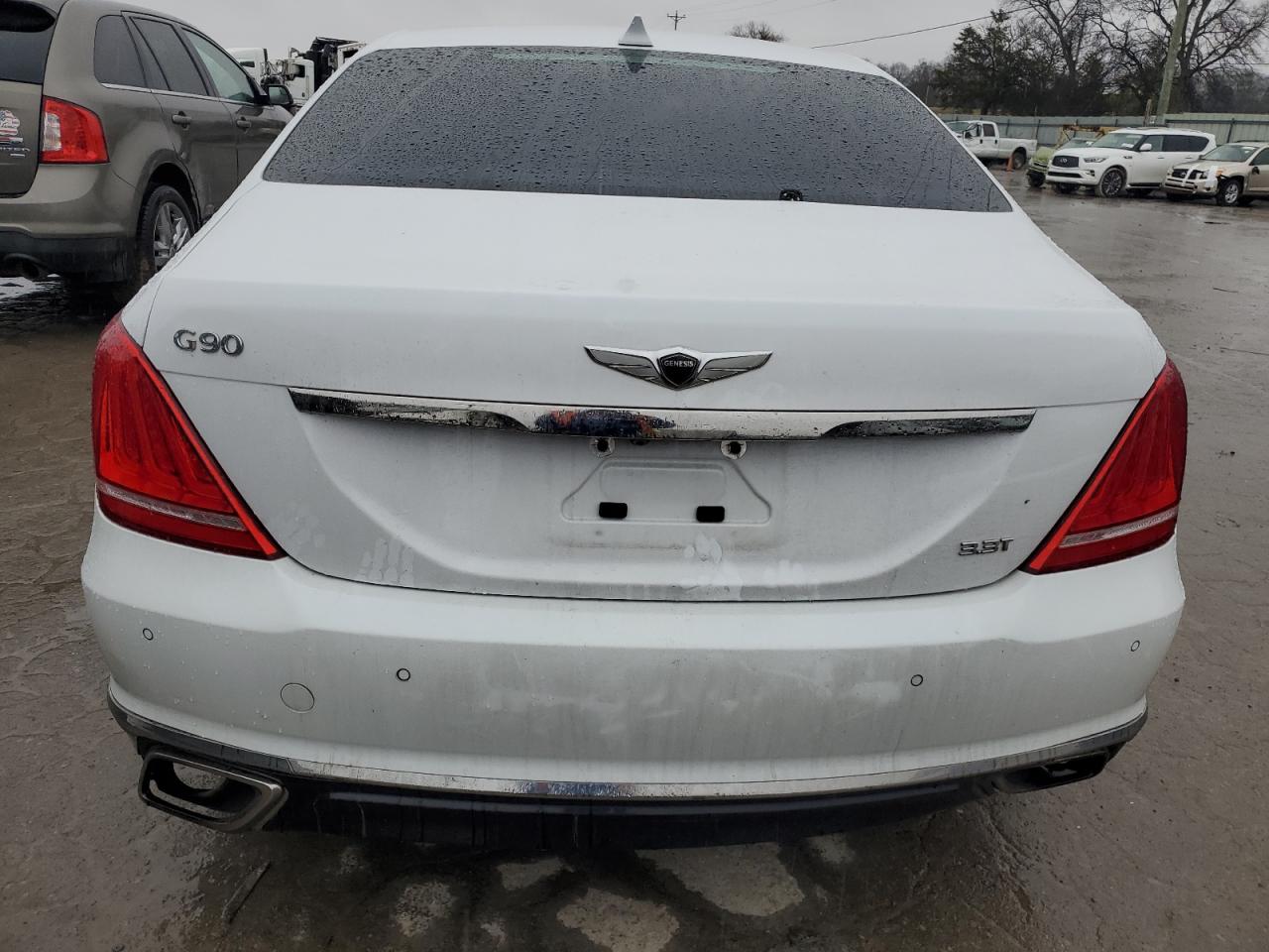 Photo 5 VIN: KMHG34JA6HU027417 - GENESIS G90 