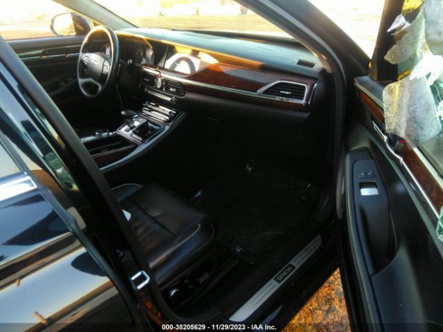 Photo 4 VIN: KMHG34JA6JU045423 - GENESIS G90 