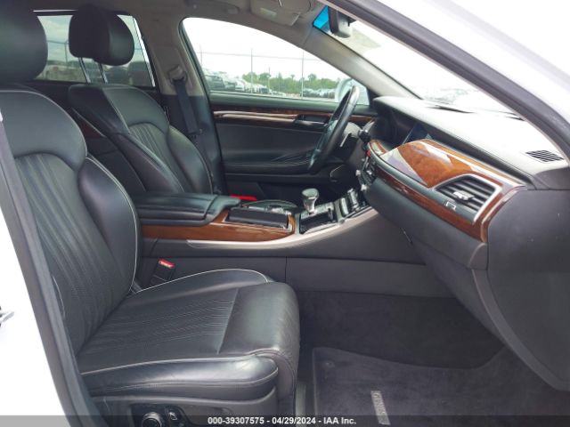 Photo 4 VIN: KMHG54JH1HU029180 - GENESIS G90 