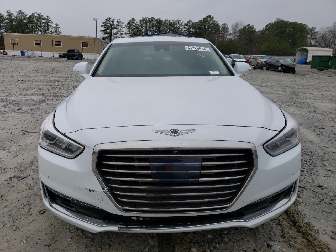 Photo 4 VIN: KMHG54JH3HU031206 - GENESIS G90 