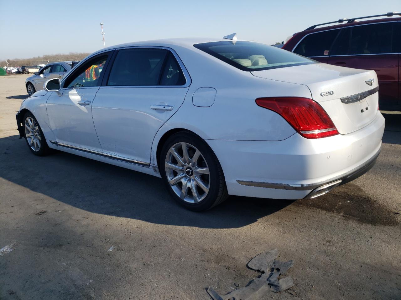 Photo 1 VIN: KMHG54JH3HU031626 - GENESIS G90 