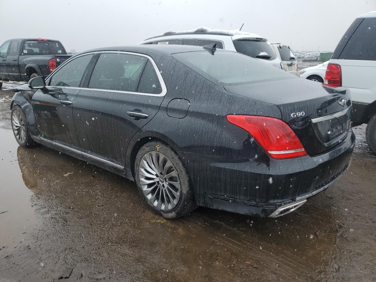 Photo 1 VIN: KMHG54JH8HU022114 - GENESIS G90 