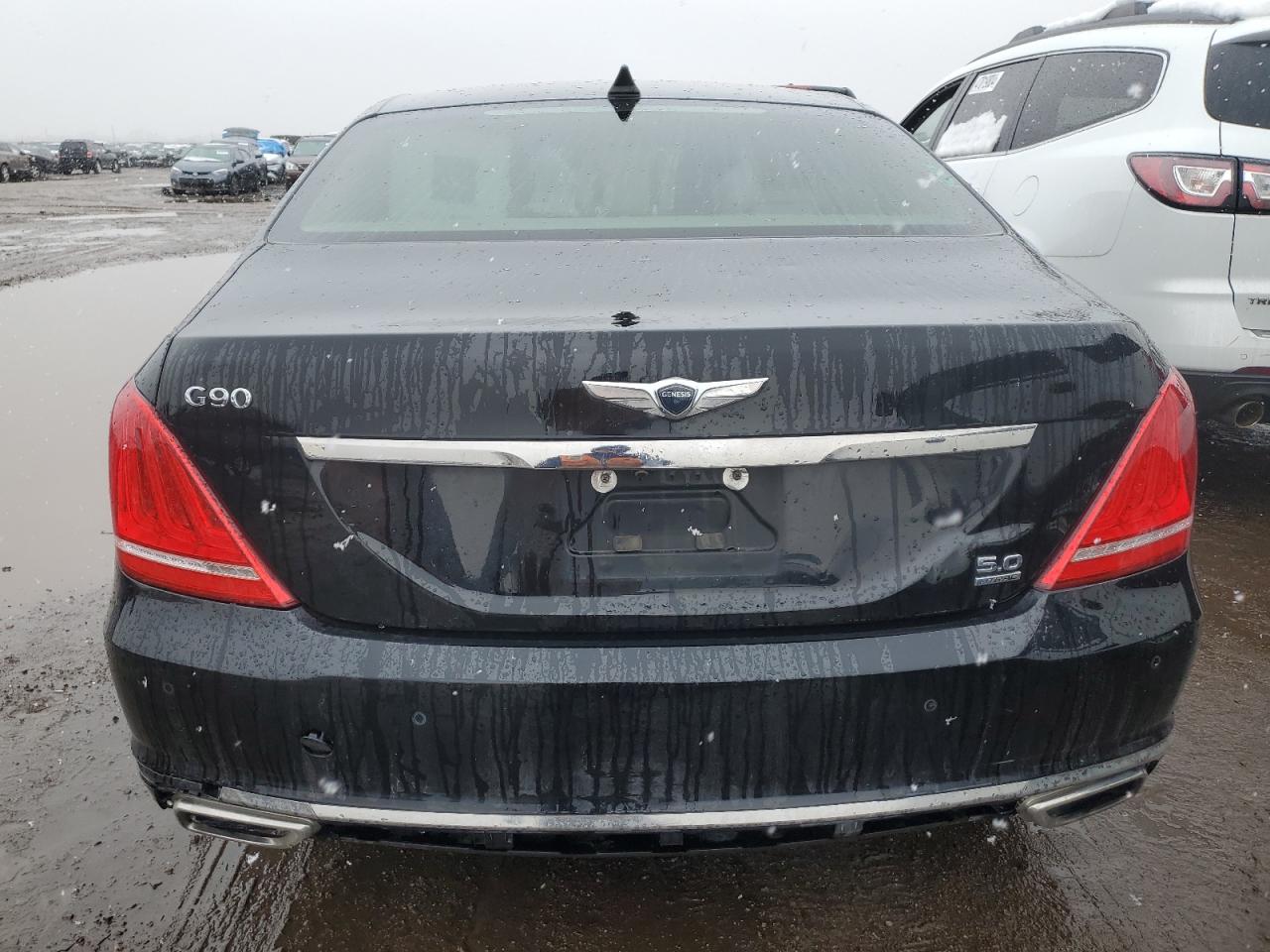 Photo 5 VIN: KMHG54JH8HU022114 - GENESIS G90 