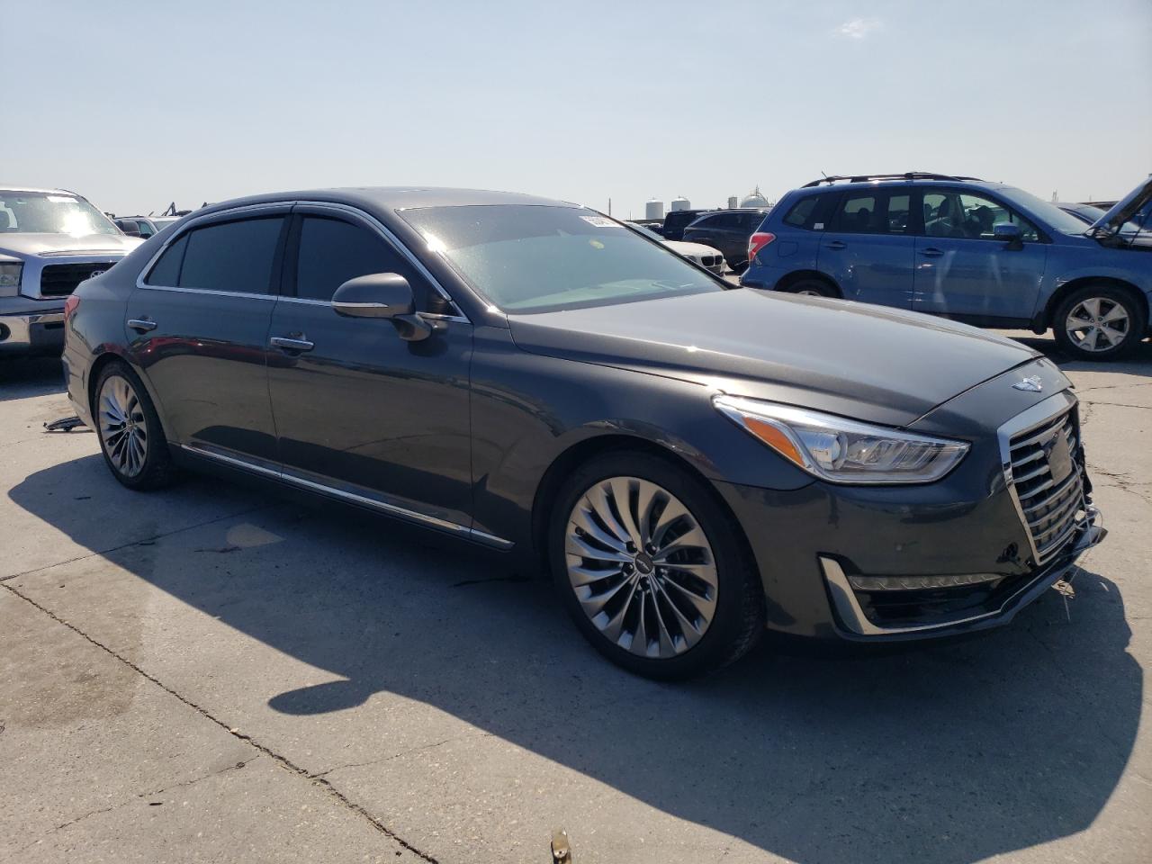 Photo 3 VIN: KMHG54JH9HU032778 - GENESIS G90 