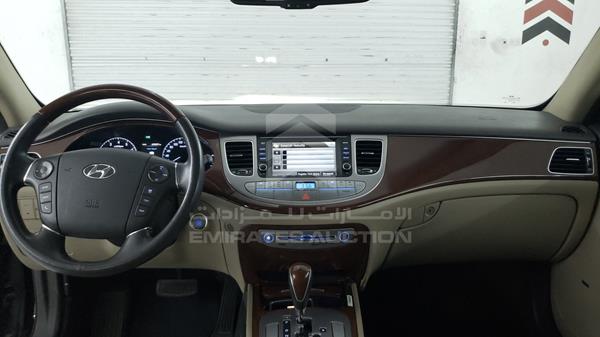 Photo 15 VIN: KMHGC41K2DU217816 - HYUNDAI GENESIS 