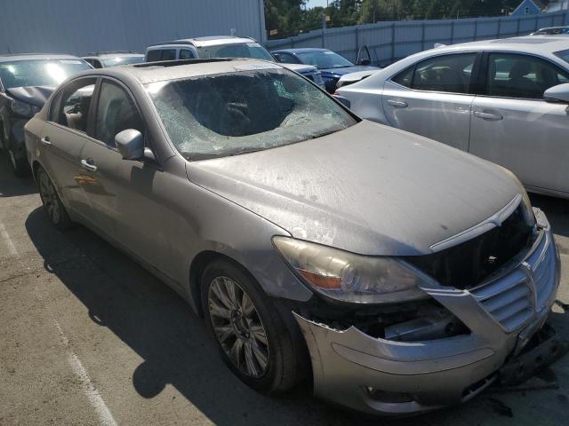 Photo 3 VIN: KMHGC46E19U043926 - HYUNDAI GENESIS 3. 