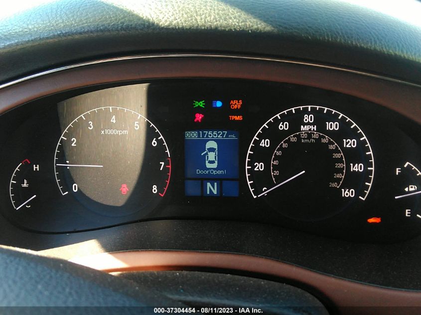 Photo 6 VIN: KMHGC46F19U032028 - HYUNDAI GENESIS 