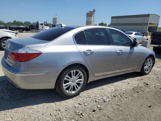 Photo 2 VIN: KMHGC46F49U047056 - HYUNDAI GENESIS 