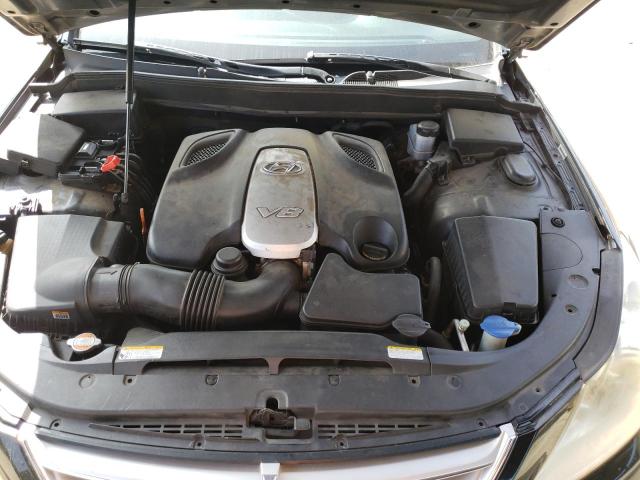 Photo 10 VIN: KMHGC46F99U047232 - HYUNDAI GENESIS 4. 