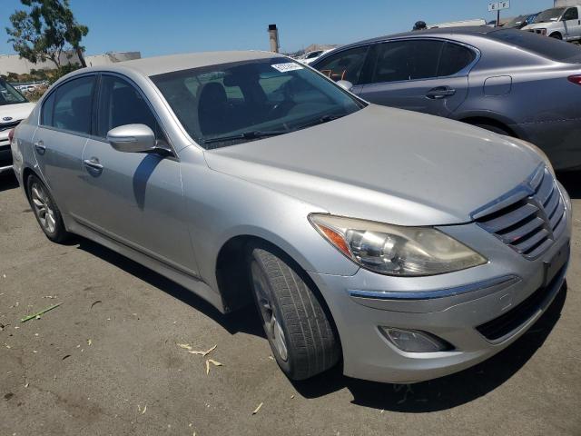 Photo 3 VIN: KMHGC4DD0DU243117 - HYUNDAI GENESIS 