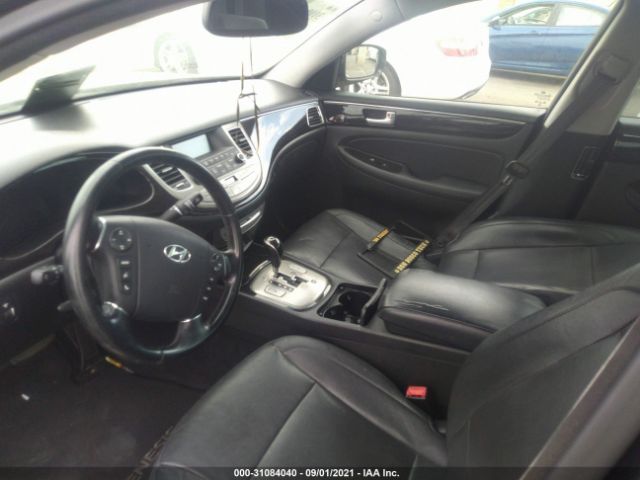 Photo 4 VIN: KMHGC4DD1DU209882 - HYUNDAI GENESIS 