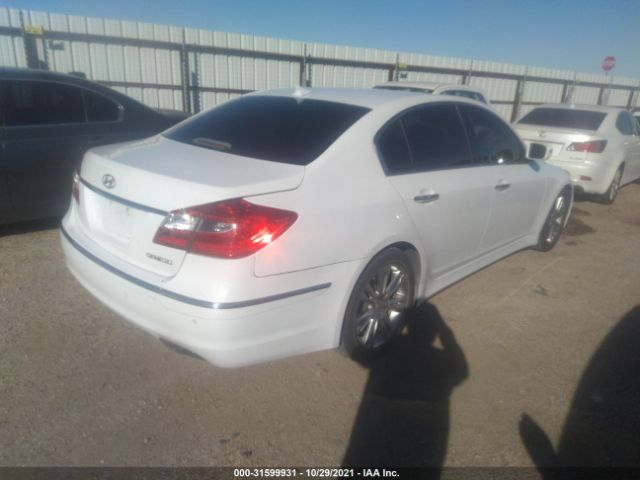 Photo 3 VIN: KMHGC4DD1EU261255 - HYUNDAI GENESIS 