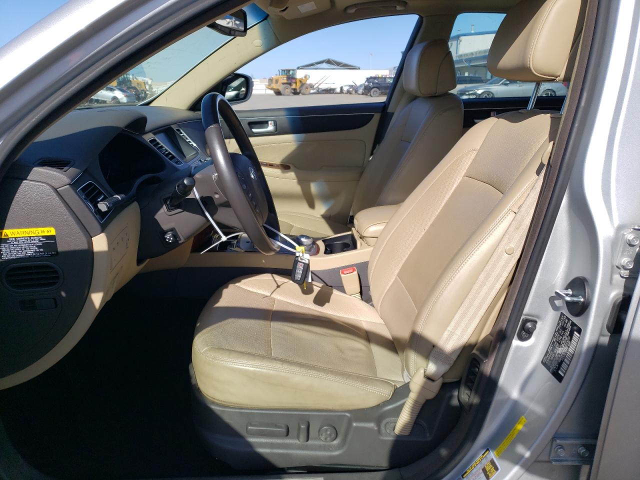 Photo 6 VIN: KMHGC4DD1EU263250 - HYUNDAI GENESIS 