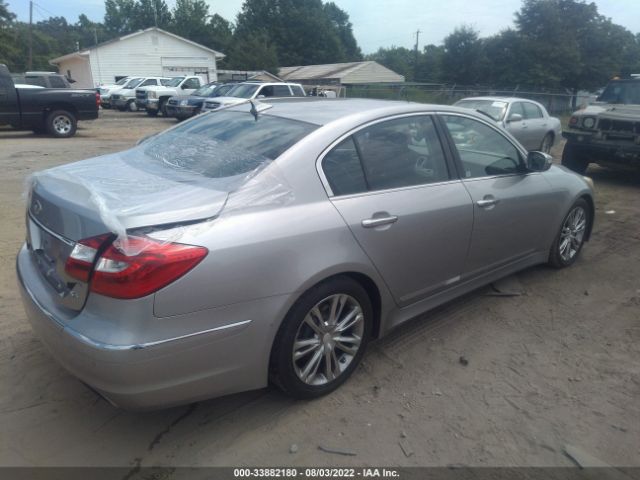 Photo 3 VIN: KMHGC4DD2CU159072 - HYUNDAI GENESIS 