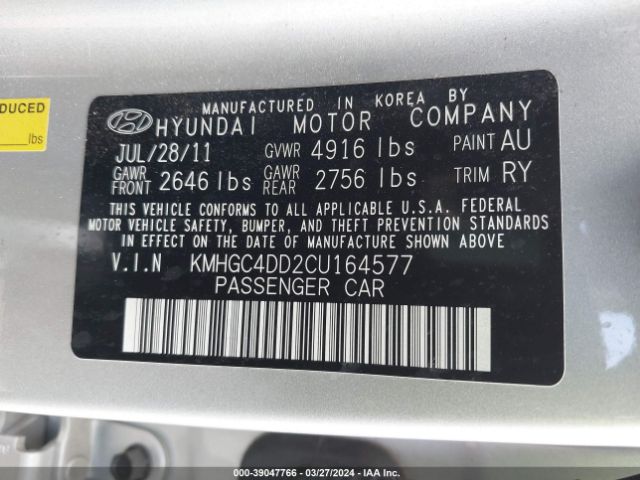 Photo 8 VIN: KMHGC4DD2CU164577 - HYUNDAI GENESIS 