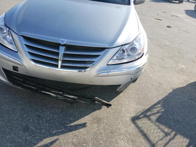 Photo 8 VIN: KMHGC4DD2CU194629 - HYUNDAI GENESIS 3. 