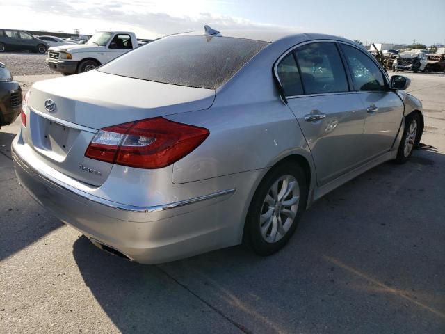 Photo 3 VIN: KMHGC4DD3CU169352 - HYUNDAI GENESIS 3. 