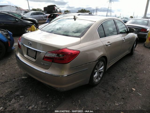 Photo 3 VIN: KMHGC4DD3CU175085 - HYUNDAI GENESIS 