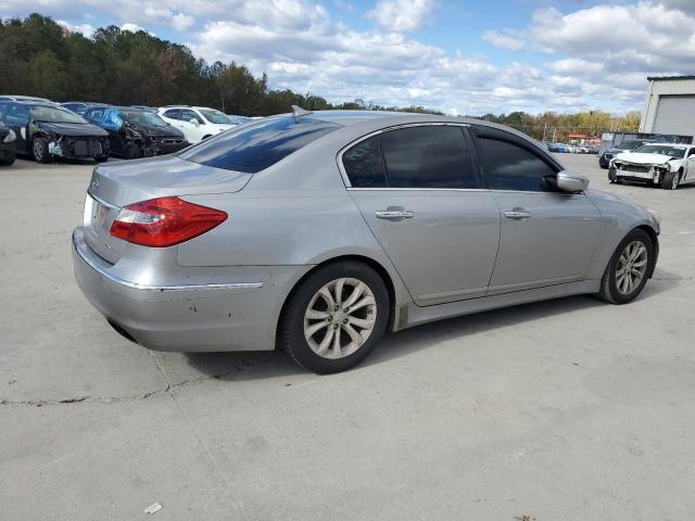 Photo 2 VIN: KMHGC4DD3DU216784 - HYUNDAI GENESIS 3. 