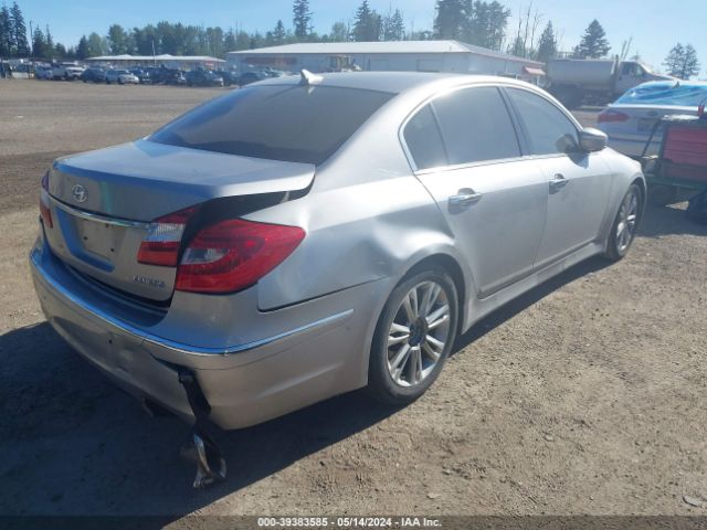 Photo 3 VIN: KMHGC4DD4CU153273 - HYUNDAI GENESIS 