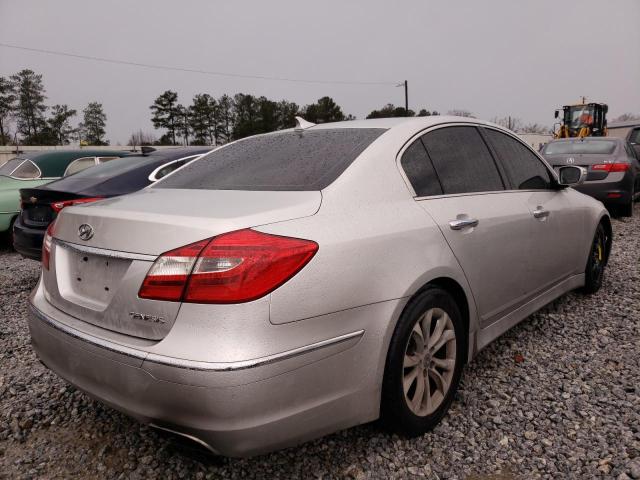 Photo 3 VIN: KMHGC4DD4CU175158 - HYUNDAI GENESIS 3. 