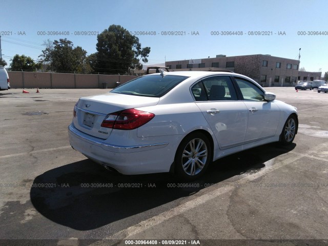 Photo 3 VIN: KMHGC4DD4CU190081 - HYUNDAI GENESIS 