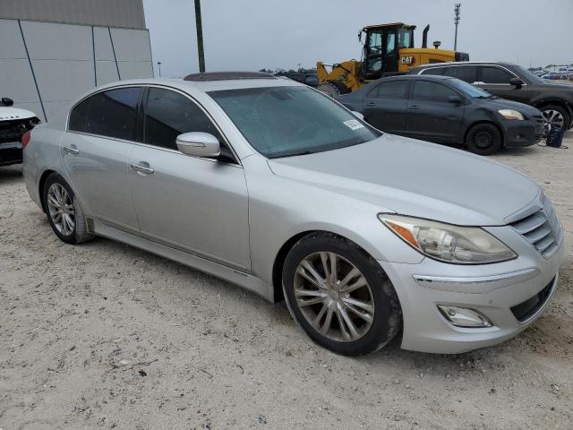 Photo 3 VIN: KMHGC4DD4DU221816 - HYUNDAI GENESIS 