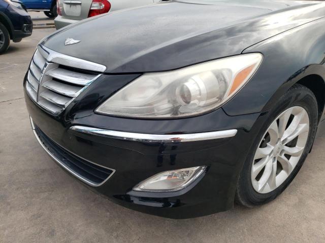 Photo 8 VIN: KMHGC4DD5DU228404 - HYUNDAI GENESIS 3. 