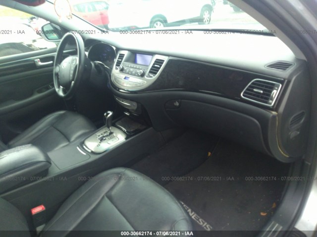 Photo 4 VIN: KMHGC4DD5DU248751 - HYUNDAI GENESIS 