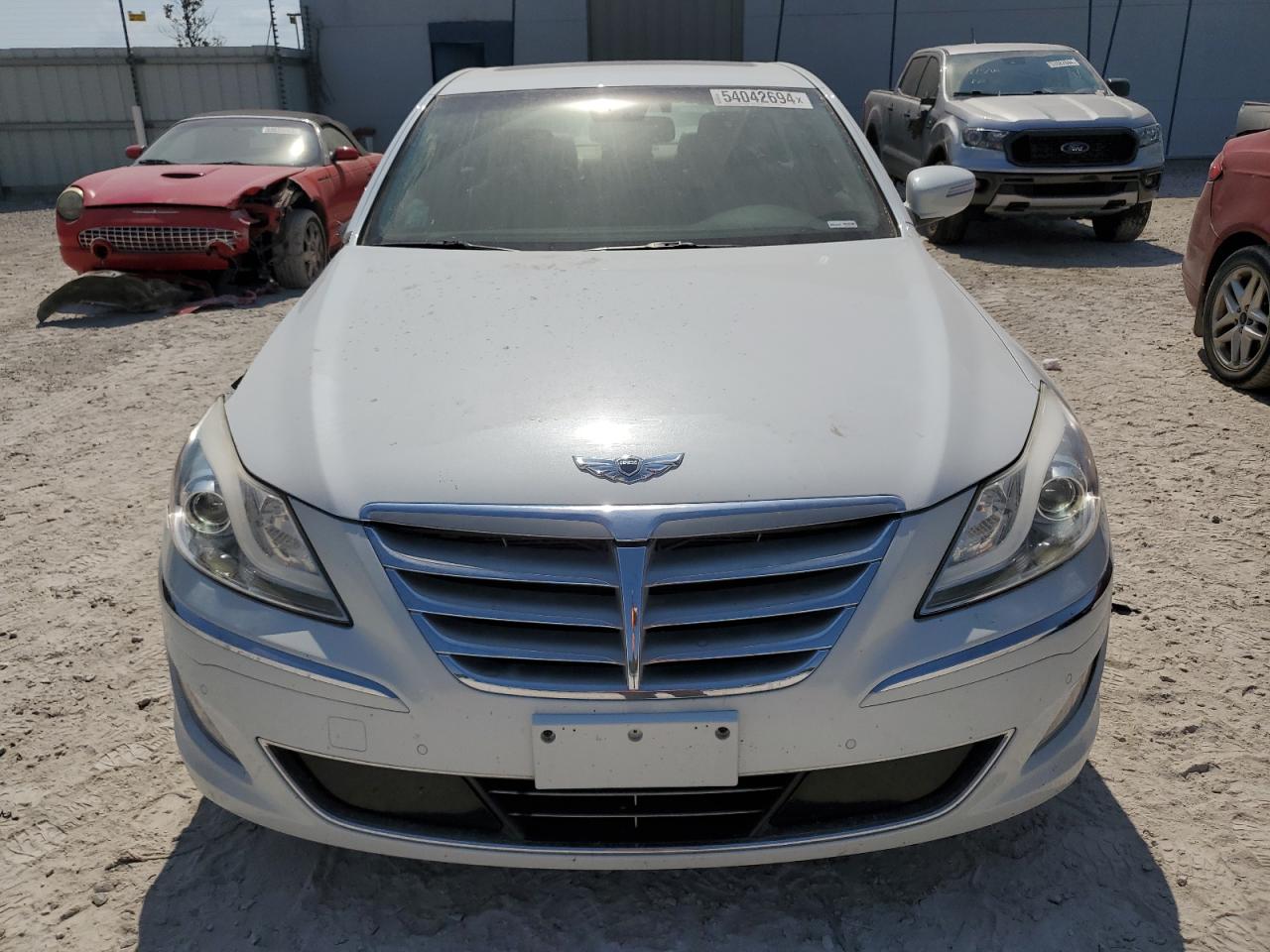 Photo 4 VIN: KMHGC4DD6DU240111 - HYUNDAI GENESIS 